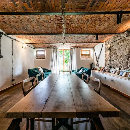 Holiday home Dom W Gajowce Gajowka (Lower Silesia)